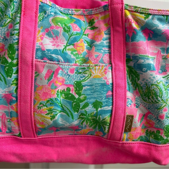 LILLY PULITZER MERCATO TOTE- CALIFORNIA - Picture 4 of 7